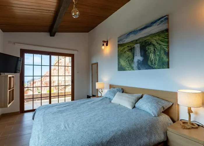 Cave Experience Semesterbostad